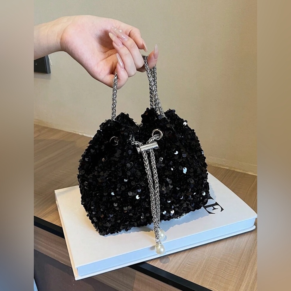 New Clutch Bag - Picture 1 of 6